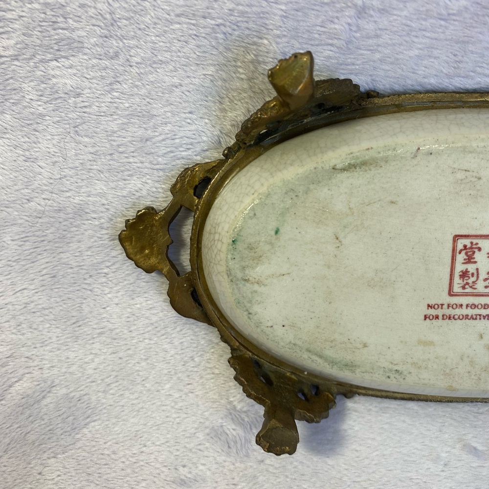 Antique Hua Rong Tang Zhi Porcelain & Ornate Bronze Footed Floral Tray 8” - Picture 4 of 9